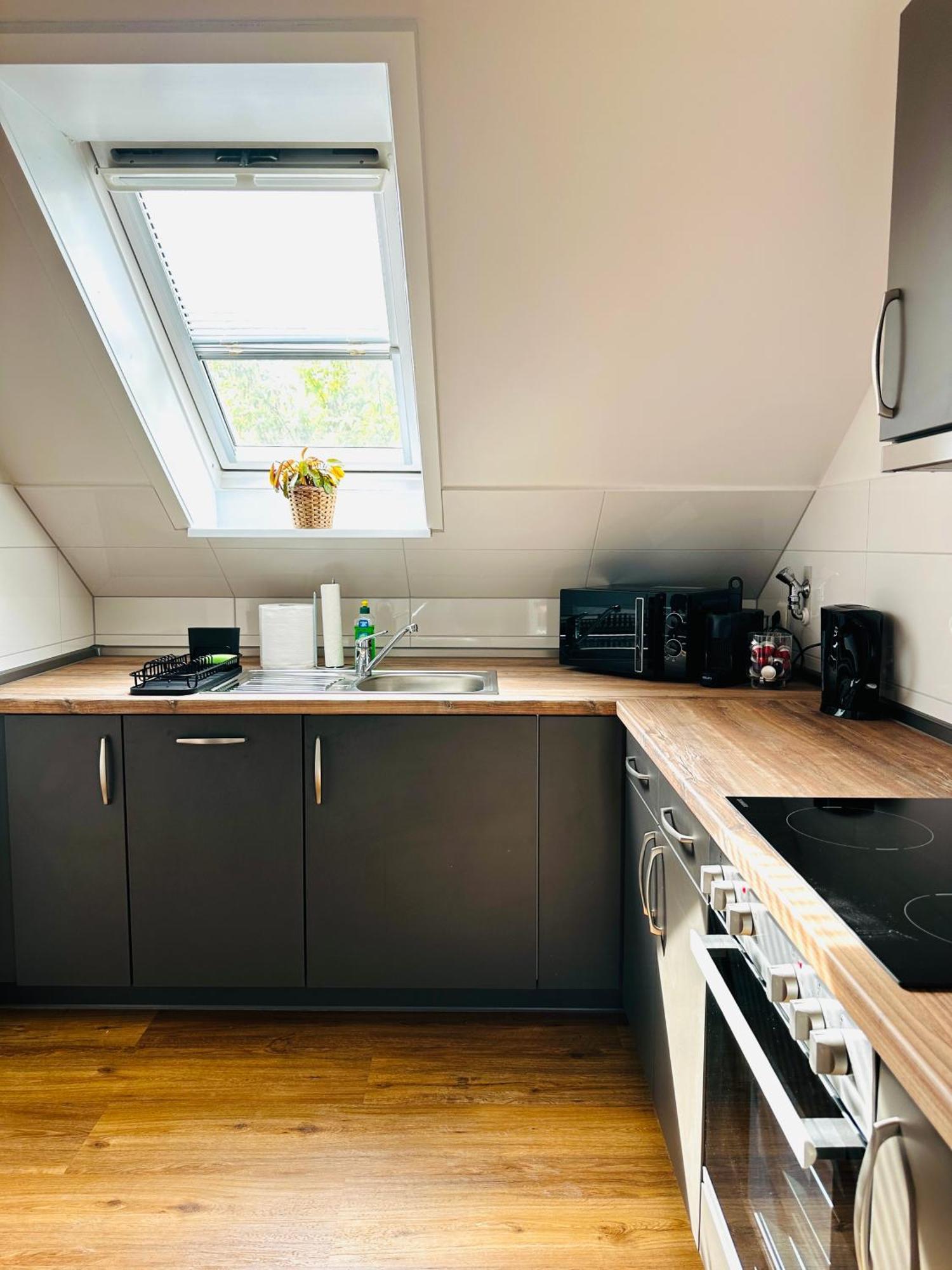 Etagen-Wohnung Nahe Flughafen Hamburg Norderstedt Exteriör bild